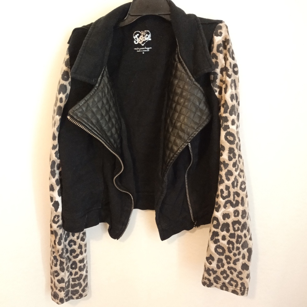 Justice cheetah jacket size 8